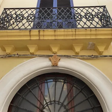 Bed & Breakfast Mescia Marina 3*