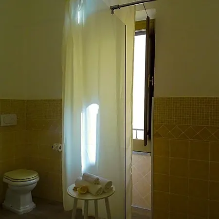 Mescia Marina 3*
