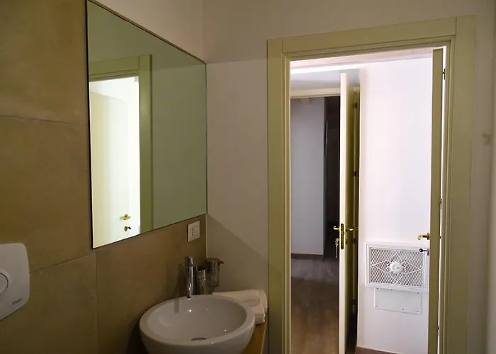 Mescia Marina فندق مبيت وإفطار غالّيبولي